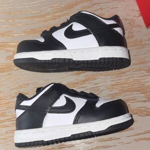 Nike Kids Black and White Sneakers